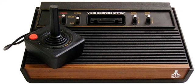 Atari top game console